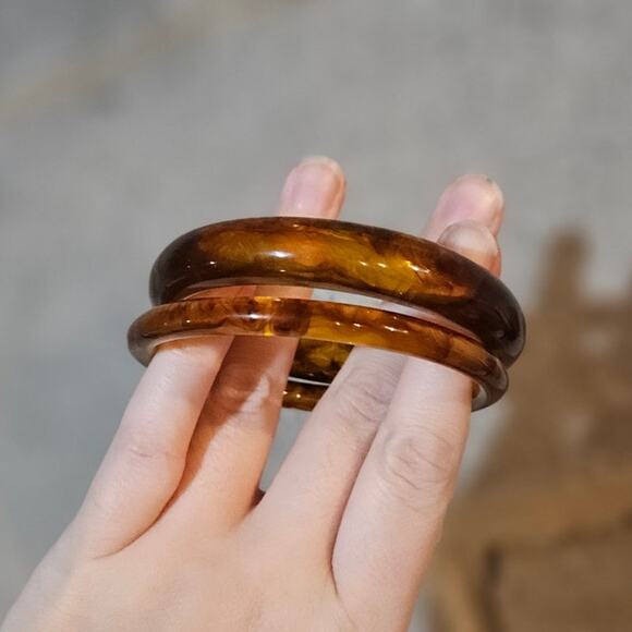 Boutique Retro Vintage-Style Tortoiseshell-Look Lucite Bangles ~ Casual - Picture 5 of 8